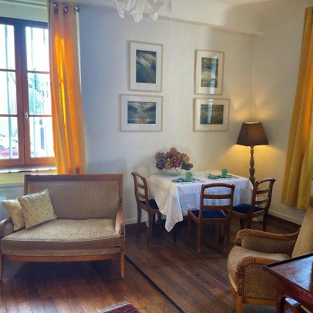 Tres Bel Appartement Dijonnais Place Wilson Gutembert Exterior foto