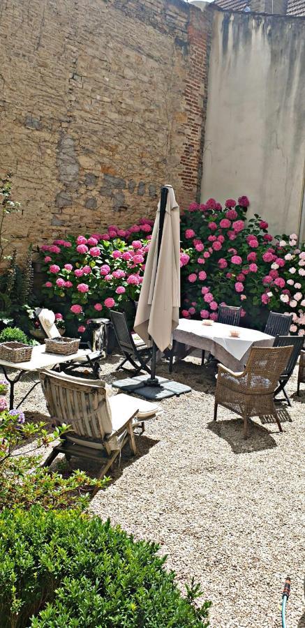 Tres Bel Appartement Dijonnais Place Wilson Gutembert Exterior foto